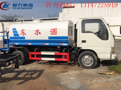 普洱市5方灑水車與洗掃車的應用與優(yōu)勢